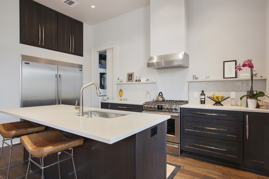 Sweeney Restoration work on 01-Valence St 10